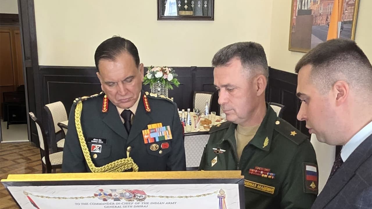 General Dhiraj Seth visits the Mikhailovskaya Military Artillery Academy (Photo/X/@adgpi) General Dhiraj Seth visits the Mikhailovskaya Military Artillery Academy (Photo/X/@adgpi)