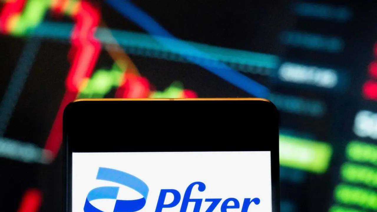 https://stocktwits.com/news articles/markets/equity/pfizer made no drug price pledges in meeting with trump report/chlEkvDRbyS https://stocktwits.com/news articles/markets/equity/pfizer made no drug price pledges in meeting with trump report/chlEkvDRbyS