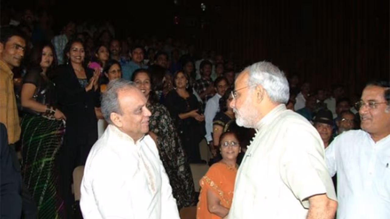 Prime Minister Narendra Modi with Gaurang Vyas (Photo/X/@@narendramodi) Prime Minister Narendra Modi with Gaurang Vyas (Photo/X/@@narendramodi)