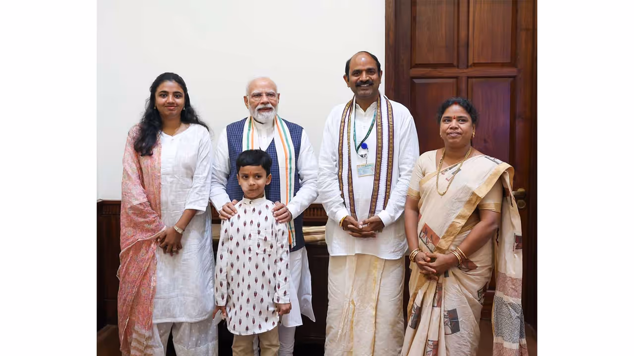 Kalisetti Appalanaidu, the Telugu Desam Party MP from Vizianagaram, met Prime Minister Narendra Modi in New Delhi (Photo/Applanaidu office) Kalisetti Appalanaidu, the Telugu Desam Party MP from Vizianagaram, met Prime Minister Narendra Modi in New Delhi (Photo/Applanaidu office)