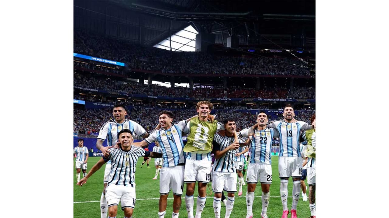 Argentina team celebrates (Photo: @afaseleccion Instagram) Argentina team celebrates (Photo: @afaseleccion Instagram)