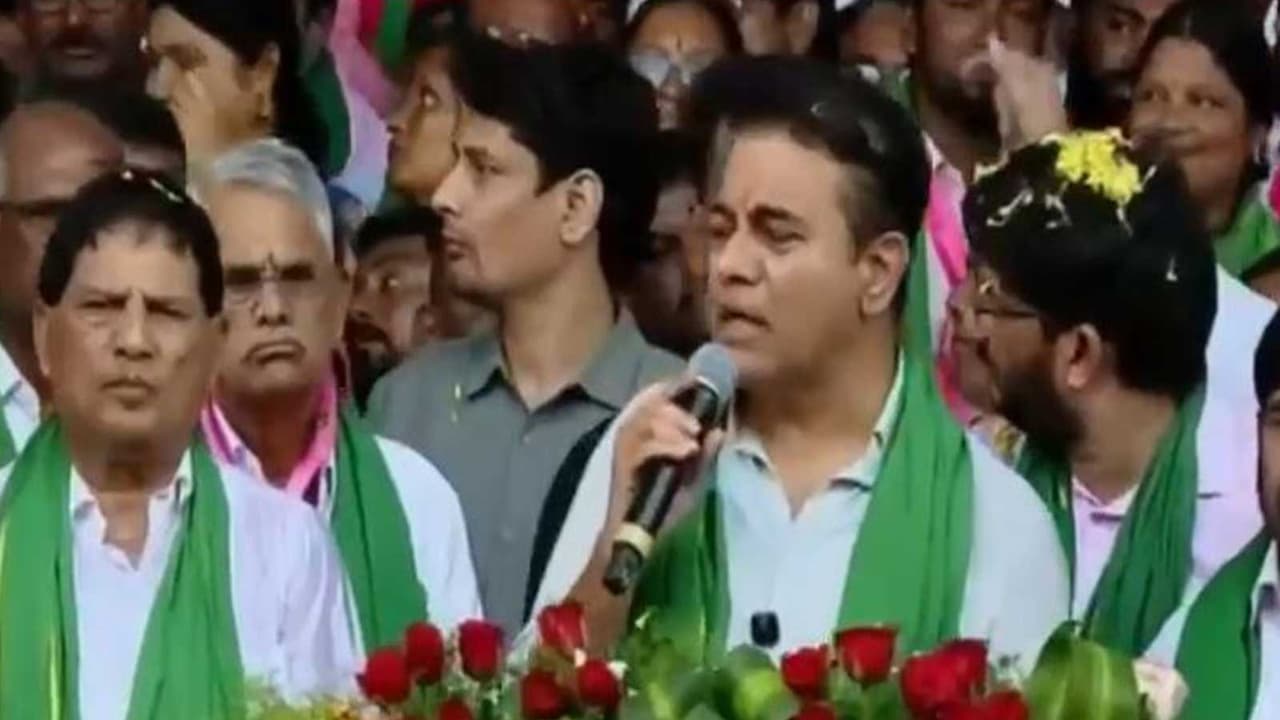 KTR address Miryalaguda farmers’ protest (Photo/ANI) KTR address Miryalaguda farmers’ protest (Photo/ANI)