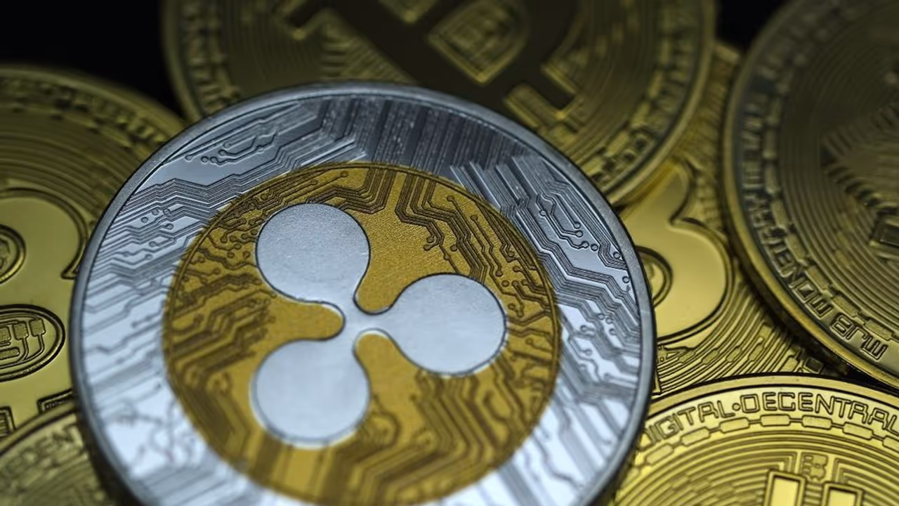 https://stocktwits.com/news articles/markets/cryptocurrency/xrp tops altcoins as crypto markets stabilize after 1 68 billion futures liquidation/chDhM3ZR353