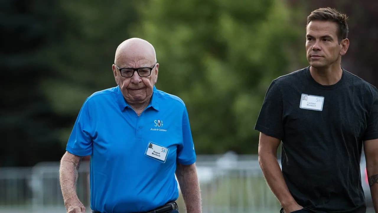 https://stocktwits.com/news articles/markets/equity/trump confirms news corp s murdochs larry ellison michael dell lining up to take over tik tok us/chDQBrbR3cR