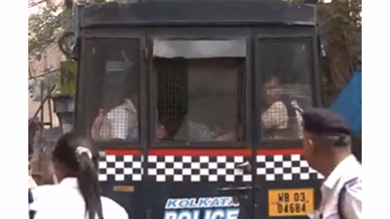 Accused arrested in connection with Kolkata's Durga Puja stampede brought to Bankshall Court (Photo/ANI) Accused arrested in connection with Kolkata's Durga Puja stampede brought to Bankshall Court (Photo/ANI)