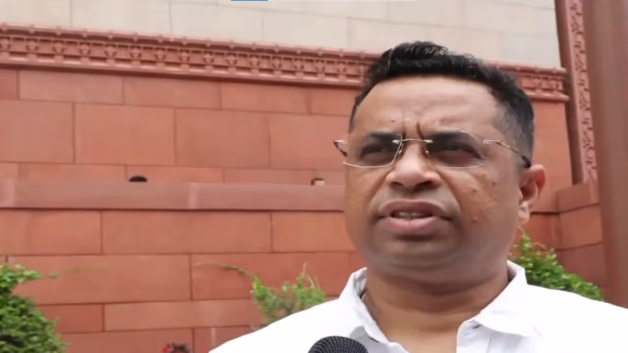 BJP MP Saumitra Khan (Photo/ANI) BJP MP Saumitra Khan (Photo/ANI)