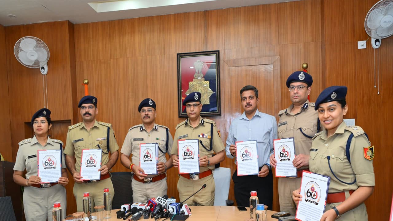 Chandigarh Police unveil Diamond Jubilee logo (Photo/ANI) Chandigarh Police unveil Diamond Jubilee logo (Photo/ANI)