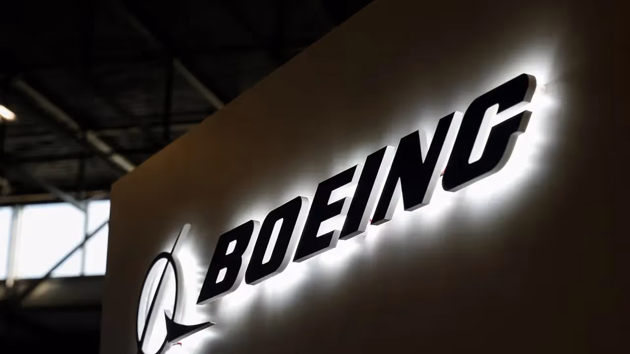 https://stocktwits.com/news articles/markets/equity/air india dreamliner crash renews focus on boeing safety 5 most recent incidents/chlXyPtRb6M