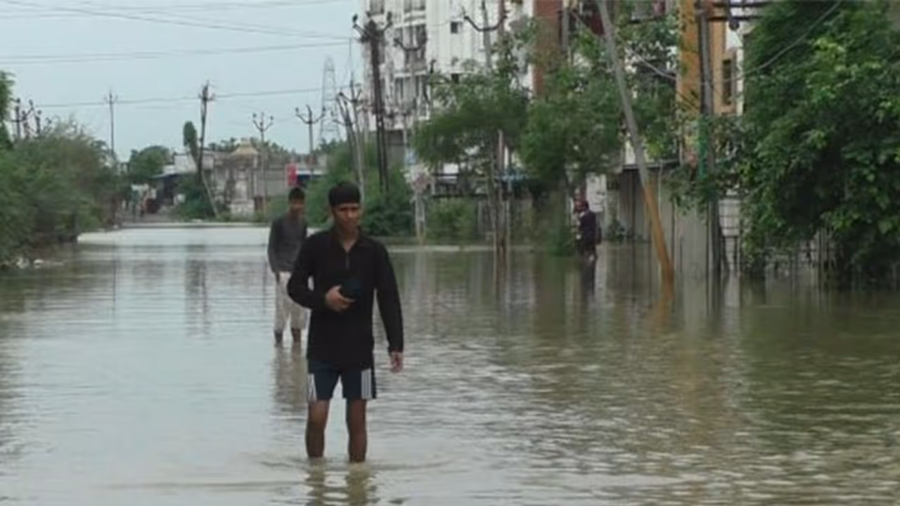 Visual from affected area (Photo/ANI) Visual from affected area (Photo/ANI)