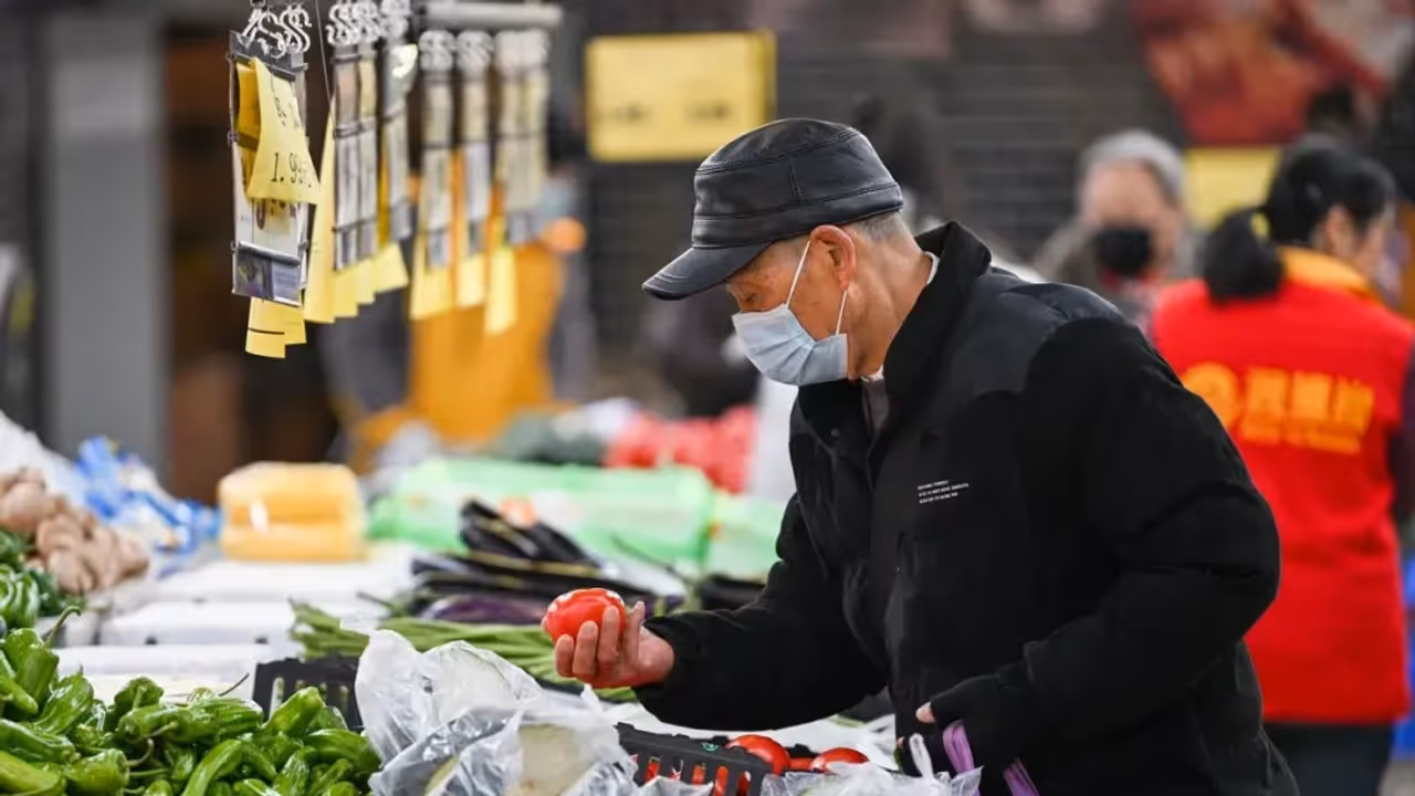 Lifeway Foods Stock's Retail Followers Stay Bearish After Q4 Earnings Miss