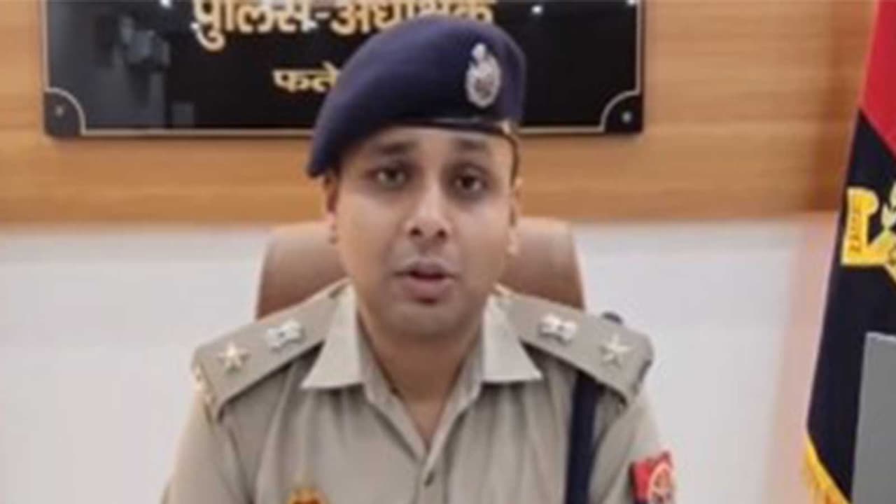 SP Abhimanyu Manglik (Photo/Fatehpur Police) SP Abhimanyu Manglik (Photo/Fatehpur Police)