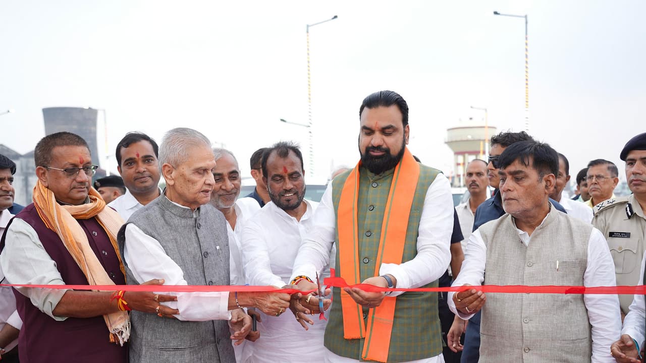 Bihar CM Samrat Choudhary inaugurates two flyover in Patna (Photo: X/@samrat4bjp) Bihar CM Samrat Choudhary inaugurates two flyover in Patna (Photo: X/@samrat4bjp)