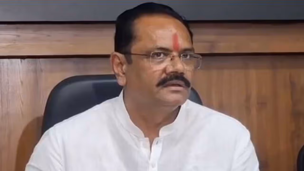 Gujarat's Agriculture Minister Jitubhai Vaghani (Photo/ANI) Gujarat's Agriculture Minister Jitubhai Vaghani (Photo/ANI)