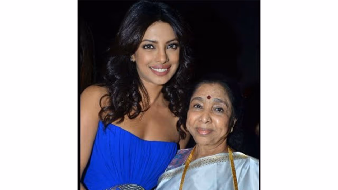 Priyanka Chopra pays tribute to Asha Bhosle (Photo/Instagram@priyankachopra) Priyanka Chopra pays tribute to Asha Bhosle (Photo/Instagram@priyankachopra)