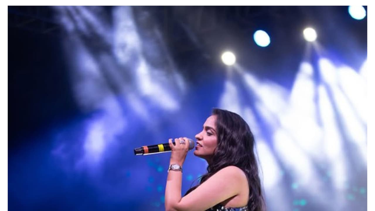 Singer Asees Kaur (Image source: Instagram@aseeskaurmusic) Singer Asees Kaur (Image source: Instagram@aseeskaurmusic)