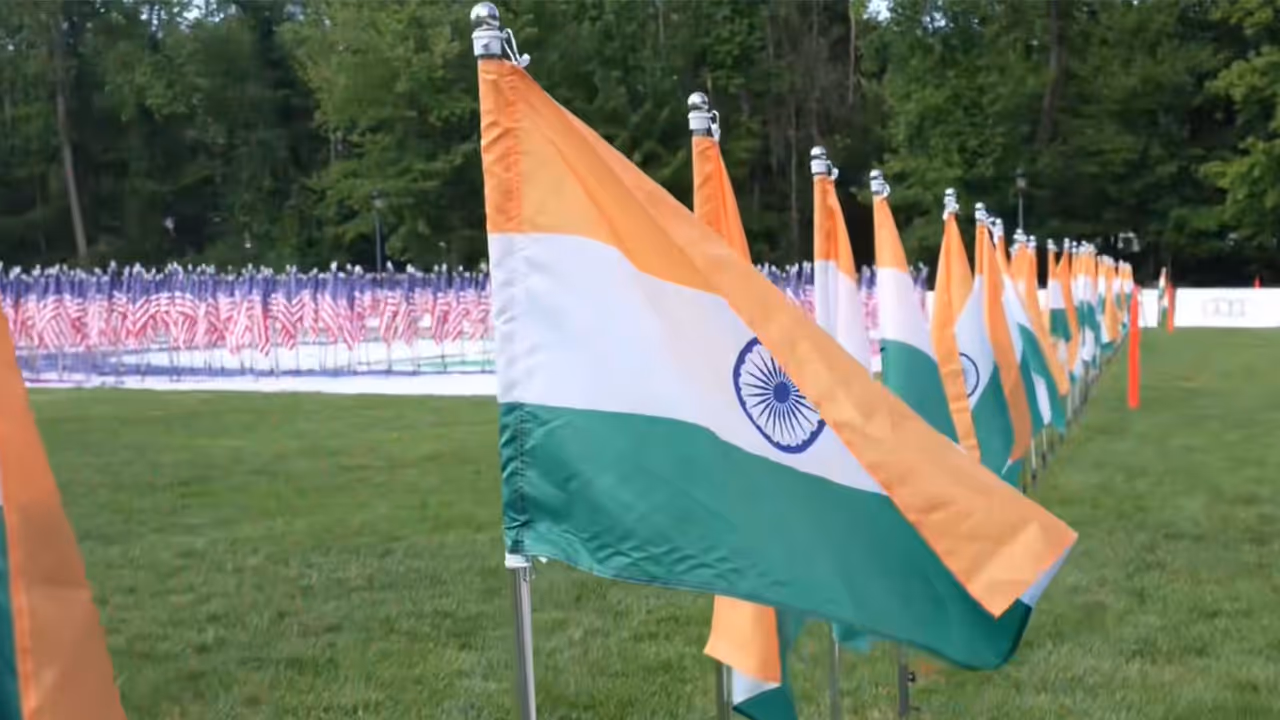Indian American community sets Guinness World Record for largest flagpole number in New Jersey (Photo/X@IndiainNewYork) Indian American community sets Guinness World Record for largest flagpole number in New Jersey (Photo/X@IndiainNewYork)