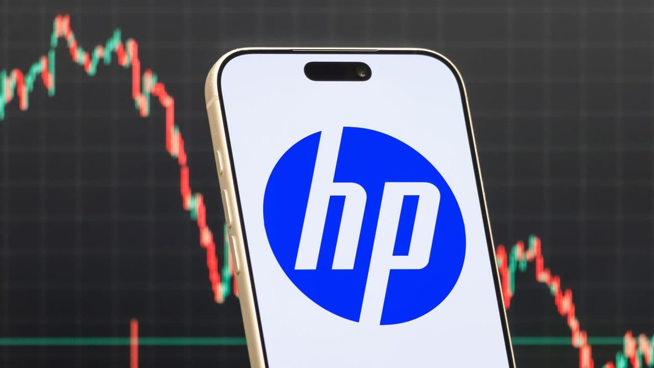 https://stocktwits.com/news articles/markets/equity/hp s unit and margin pressures not factored in by the stock s multi year valuation highs says morgan stanley/cZMRjXfRBIc https://stocktwits.com/news articles/markets/equity/hp s unit and margin pressures not factored in by the stock s multi year valuation highs says morgan stanley/cZMRjXfRBIc