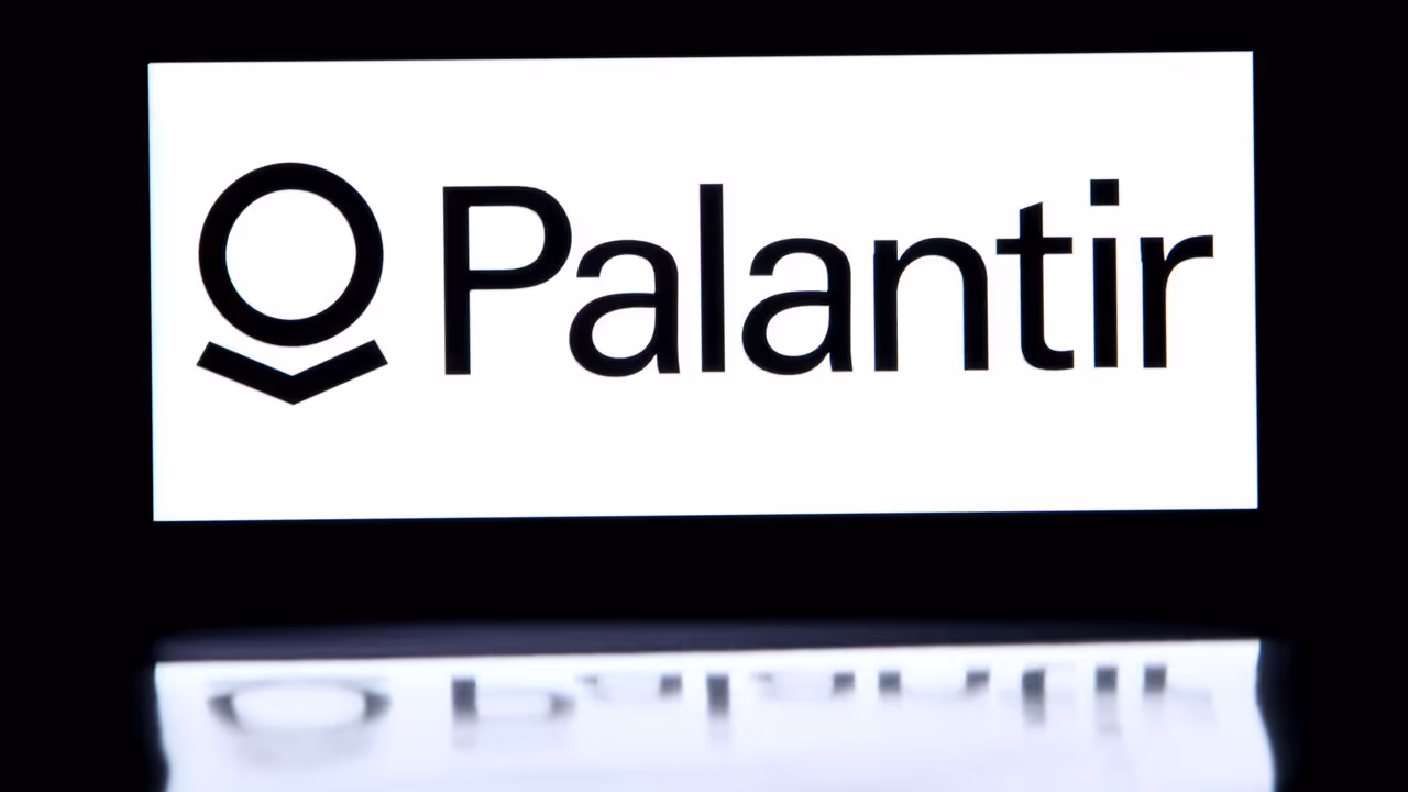 https://stocktwits.com/news articles/markets/equity/stocktwits wall street wrap analysts turn bullish on palantir marvell and cava as nike faces downgrade/cZD6ks5RBVu https://stocktwits.com/news articles/markets/equity/stocktwits wall street wrap analysts turn bullish on palantir marvell and cava as nike faces downgrade/cZD6ks5RBVu