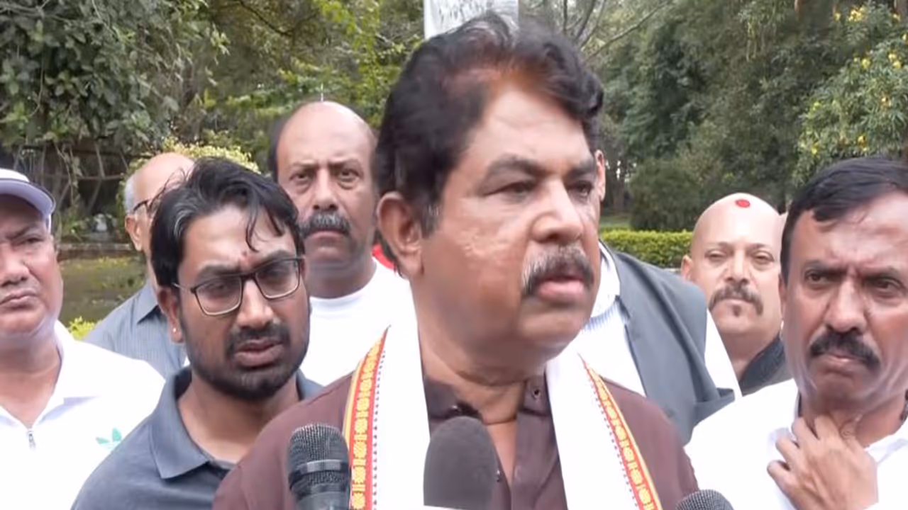 Leader of Opposition, Karnataka Assembly R Ashok (Photo/ANI)