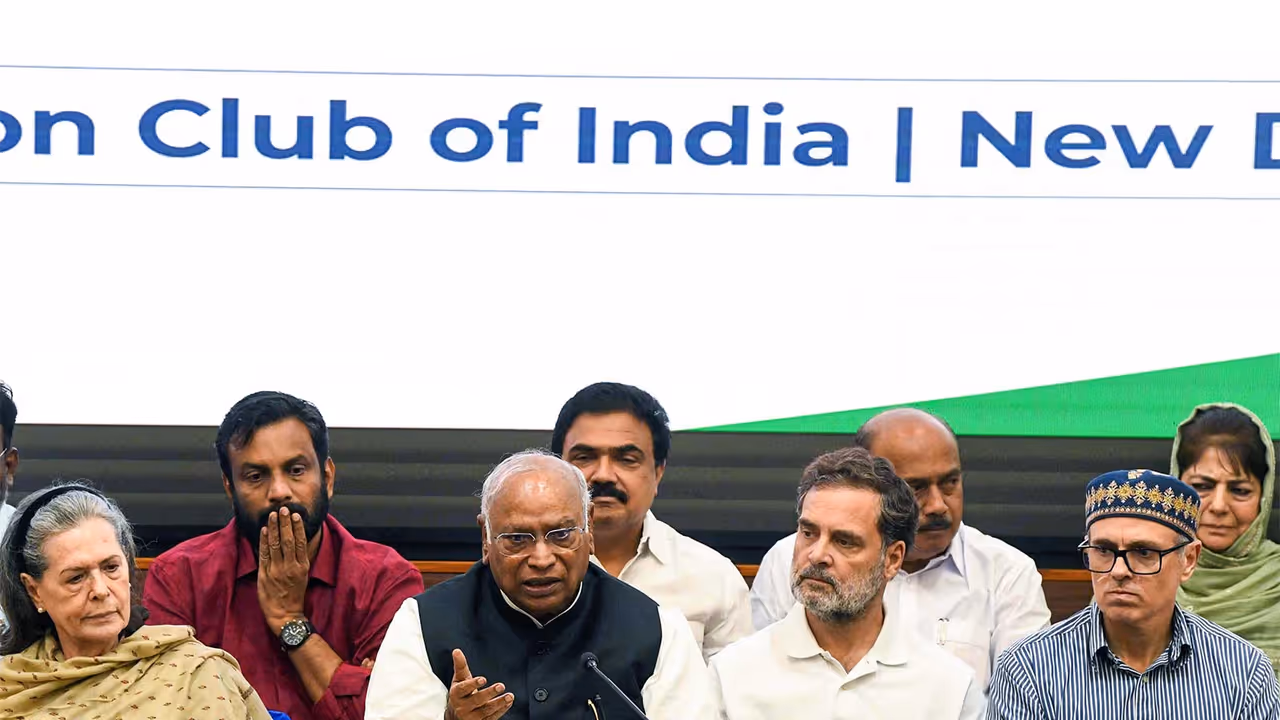 INDIA bloc launches 'Save Democracy' march during a press conference at Consitution Club of India (File Photo/ANI) INDIA bloc launches 'Save Democracy' march during a press conference at Consitution Club of India (File Photo/ANI)
