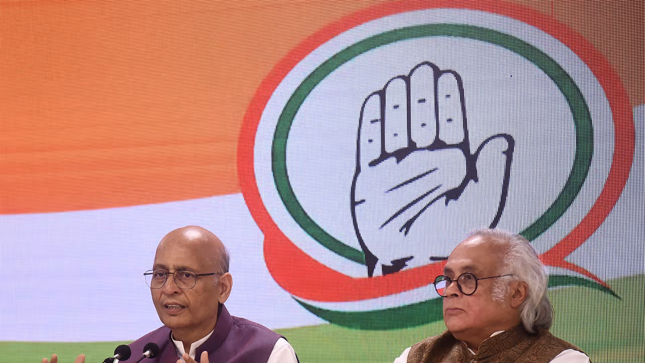 Congress leaders Abhishek Singhvi and Jairam Ramesh (File photo/ANI) Congress leaders Abhishek Singhvi and Jairam Ramesh (File photo/ANI)