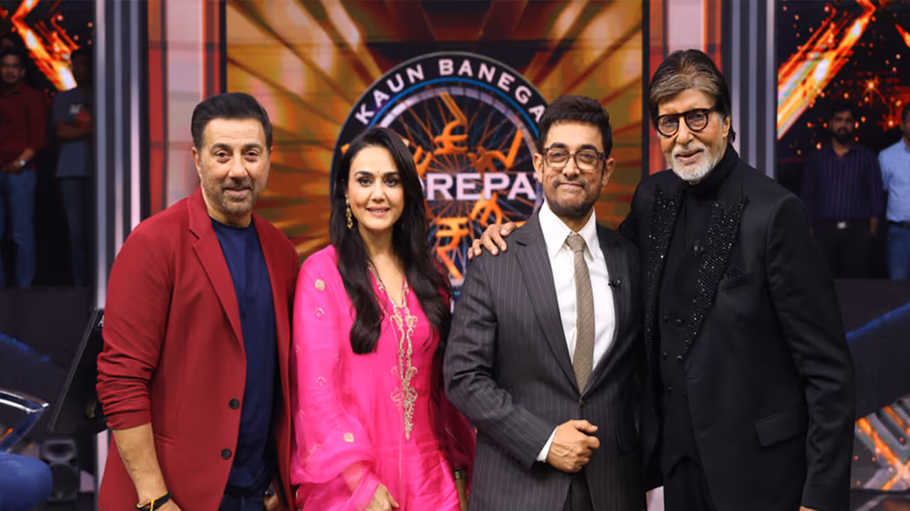 Sunny Deol, Preity Zinta, Aamir Khan, Amitabh Bachchan (Photo/Team KBC) Sunny Deol, Preity Zinta, Aamir Khan, Amitabh Bachchan (Photo/Team KBC)