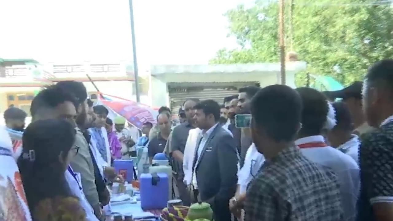 Rajouri DC holds block diwas in border village of Bhawani (Photo/ANI) Rajouri DC holds block diwas in border village of Bhawani (Photo/ANI)