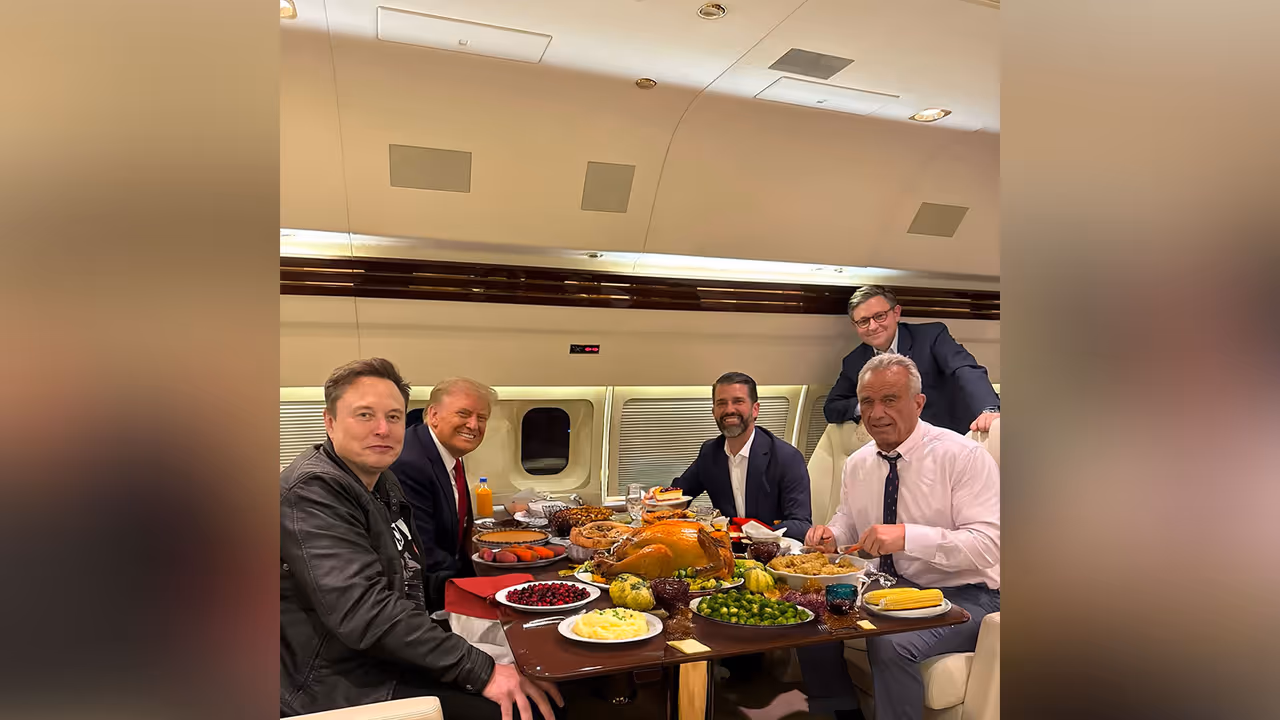 RFK Jr shares Thanksgiving photo with Trump, Elon Musk and top GOP figures. (Photo: X/@SecKennedy)