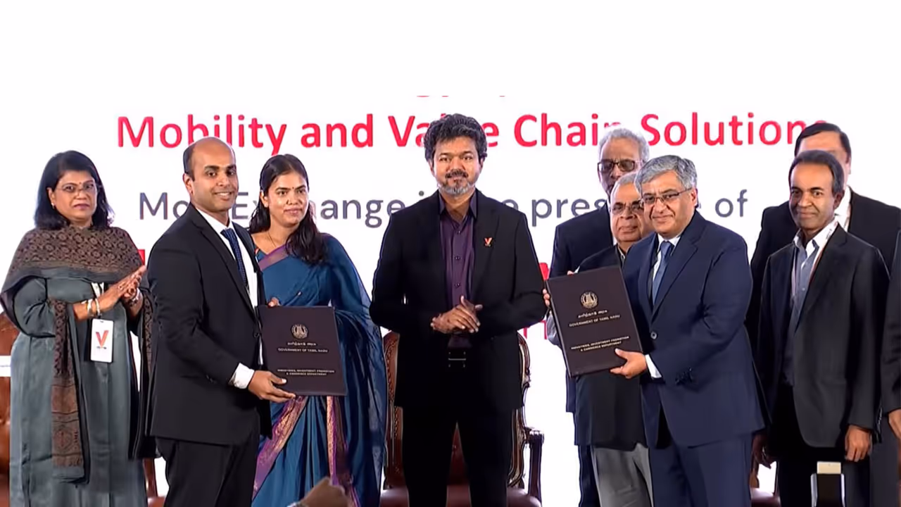 Hinduja Group signs Rs 2,500 crore investment MoU with Tamil Nadu government (Photo/Hinduja Group) Hinduja Group signs Rs 2,500 crore investment MoU with Tamil Nadu government (Photo/Hinduja Group)