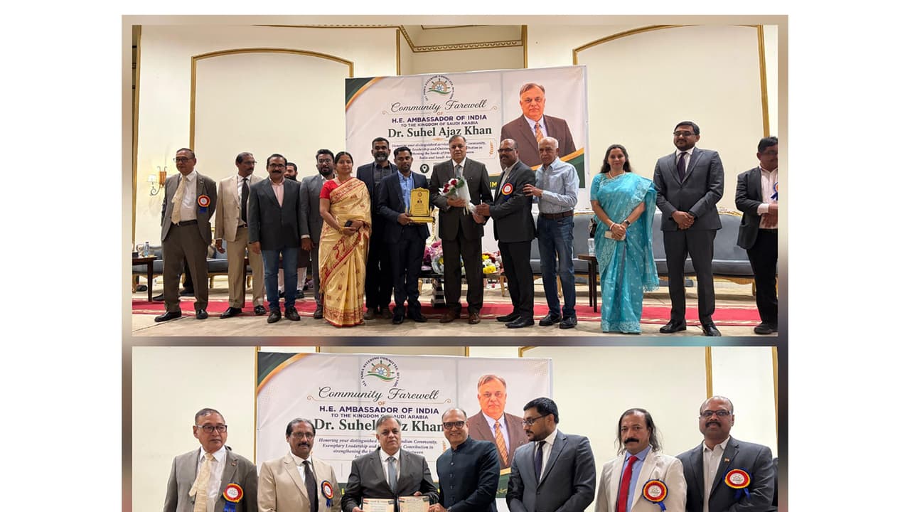 Ambassador Suhel Khan recieves grand farewell from Indian community in Saudi Arabia (Photo/X/@IndianEmbRiyadh) Ambassador Suhel Khan recieves grand farewell from Indian community in Saudi Arabia (Photo/X/@IndianEmbRiyadh)