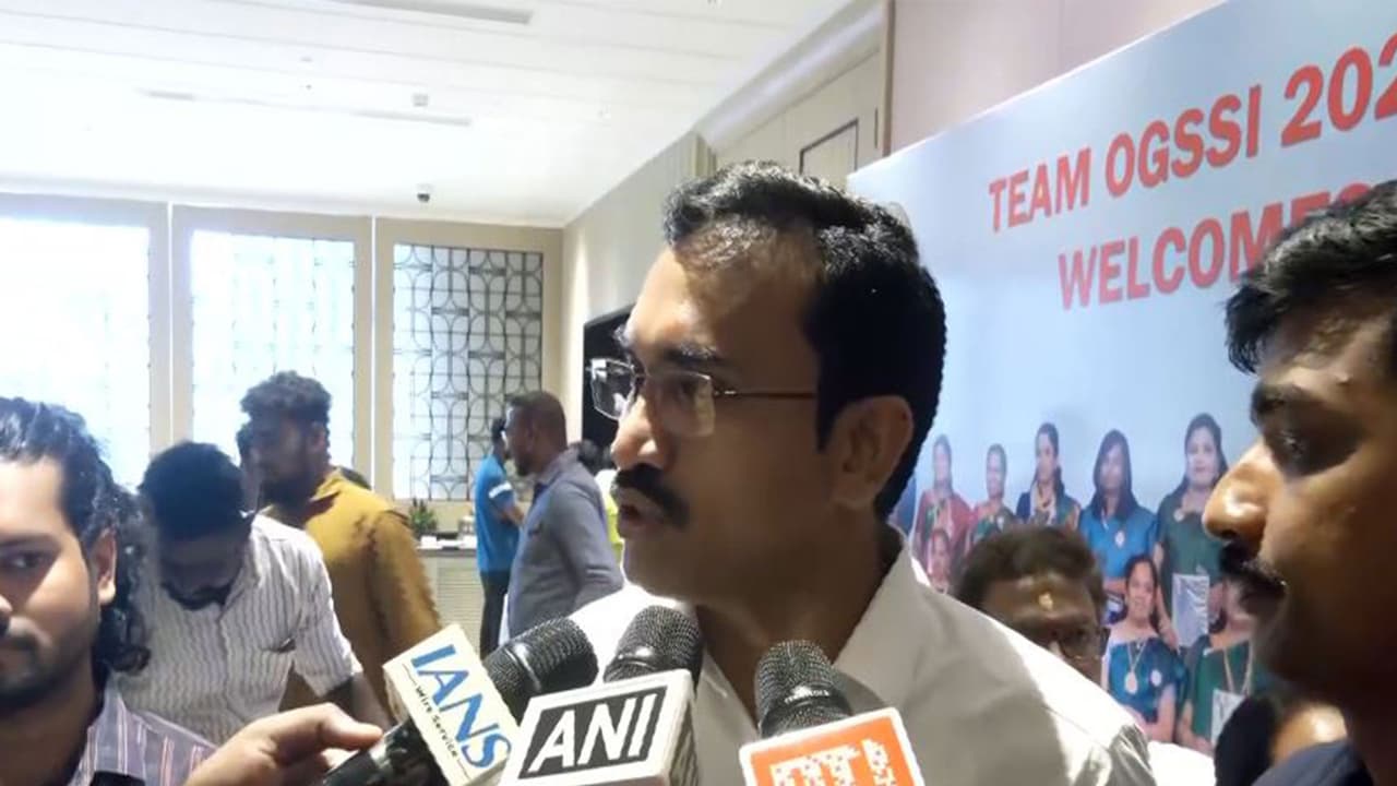 Tamil Nadu Minister Arunraaj (Photo/ANI) Tamil Nadu Minister Arunraaj (Photo/ANI)