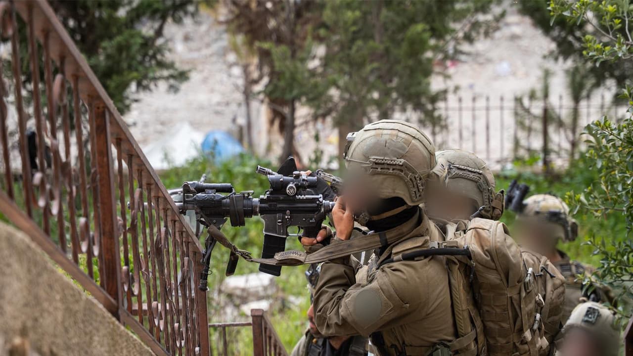 IDF continues strikes on Hezbollah in southern Lebanon, launches ground ops in Bint Jbeil (Photo/IDF) IDF continues strikes on Hezbollah in southern Lebanon, launches ground ops in Bint Jbeil (Photo/IDF)
