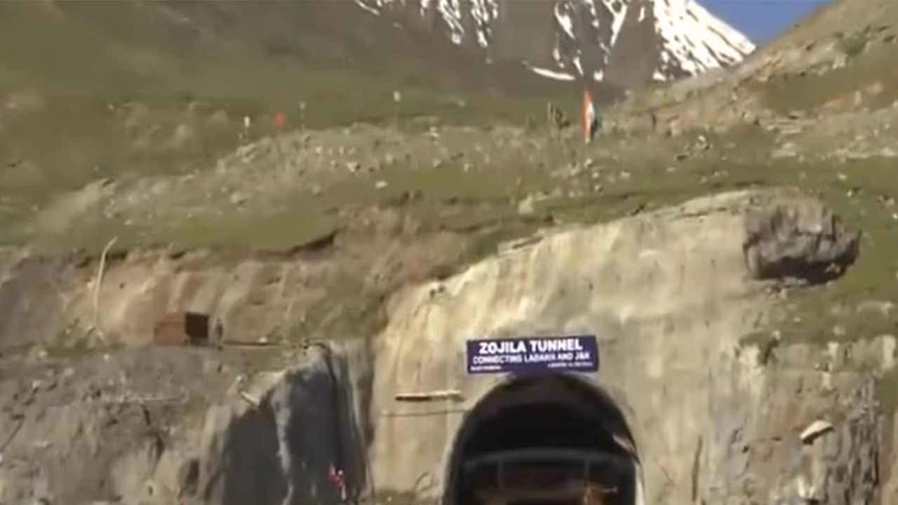 Visuals from Zojila Tunnel (Photo/ANI) Visuals from Zojila Tunnel (Photo/ANI)