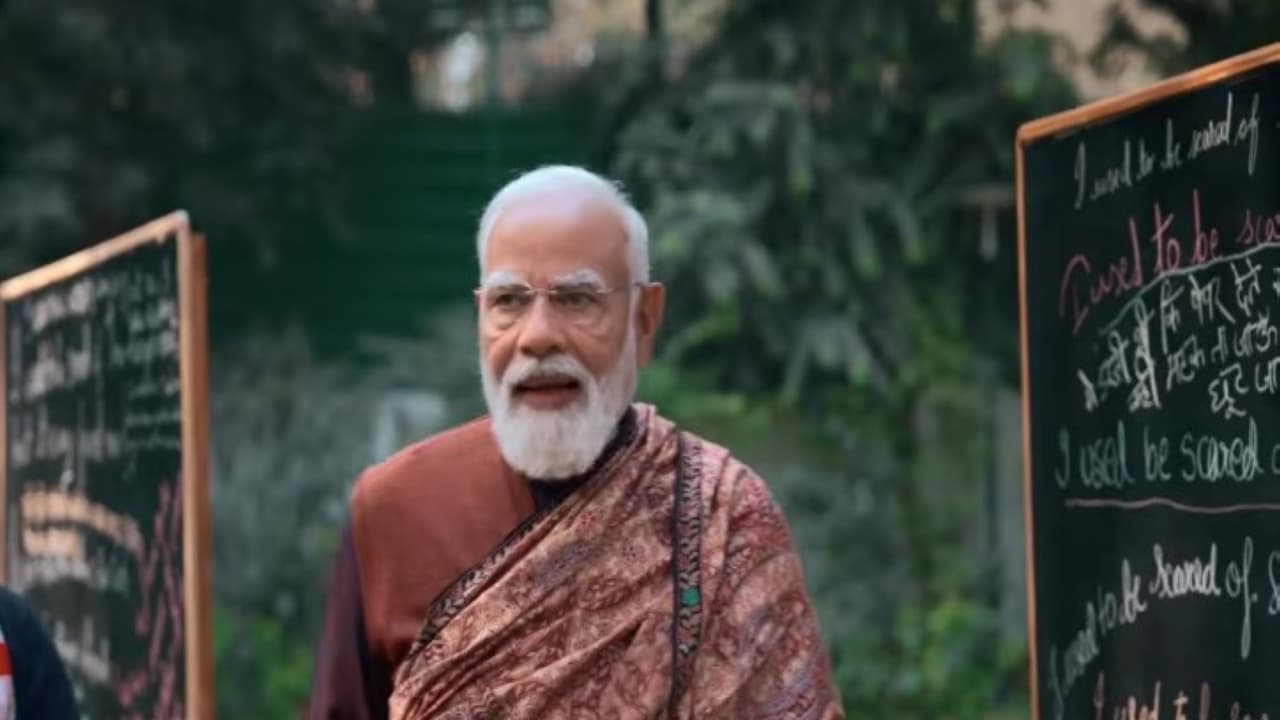PM Narendra Modi interacts with students during the 9th edition of 'Pariksha pe Charcha'. (Photo/PMModiYoutube) PM Narendra Modi interacts with students during the 9th edition of 'Pariksha pe Charcha'. (Photo/PMModiYoutube)
