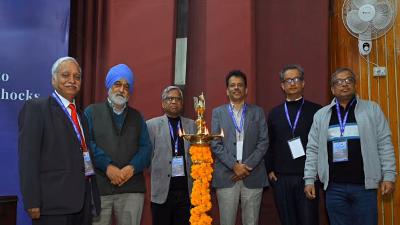 IIFT Economics Conclave 2025 Deliberates on Adapting to Global Trade Shocks and Macroeconomic Uncertainty (Image: IIFT Delhi) IIFT Economics Conclave 2025 Deliberates on Adapting to Global Trade Shocks and Macroeconomic Uncertainty (Image: IIFT Delhi)