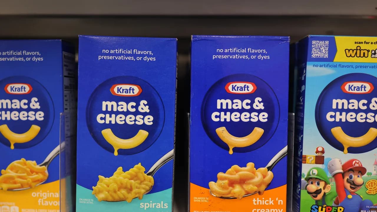 https://stocktwits.com/news-articles/markets/equity/bye-bye-synthetic-dyes-general-mills-kraft-heinz-pledge-to-eliminate-artificial-colorants-from-us-packaged-foods-by-2027/chlrx38RRcu