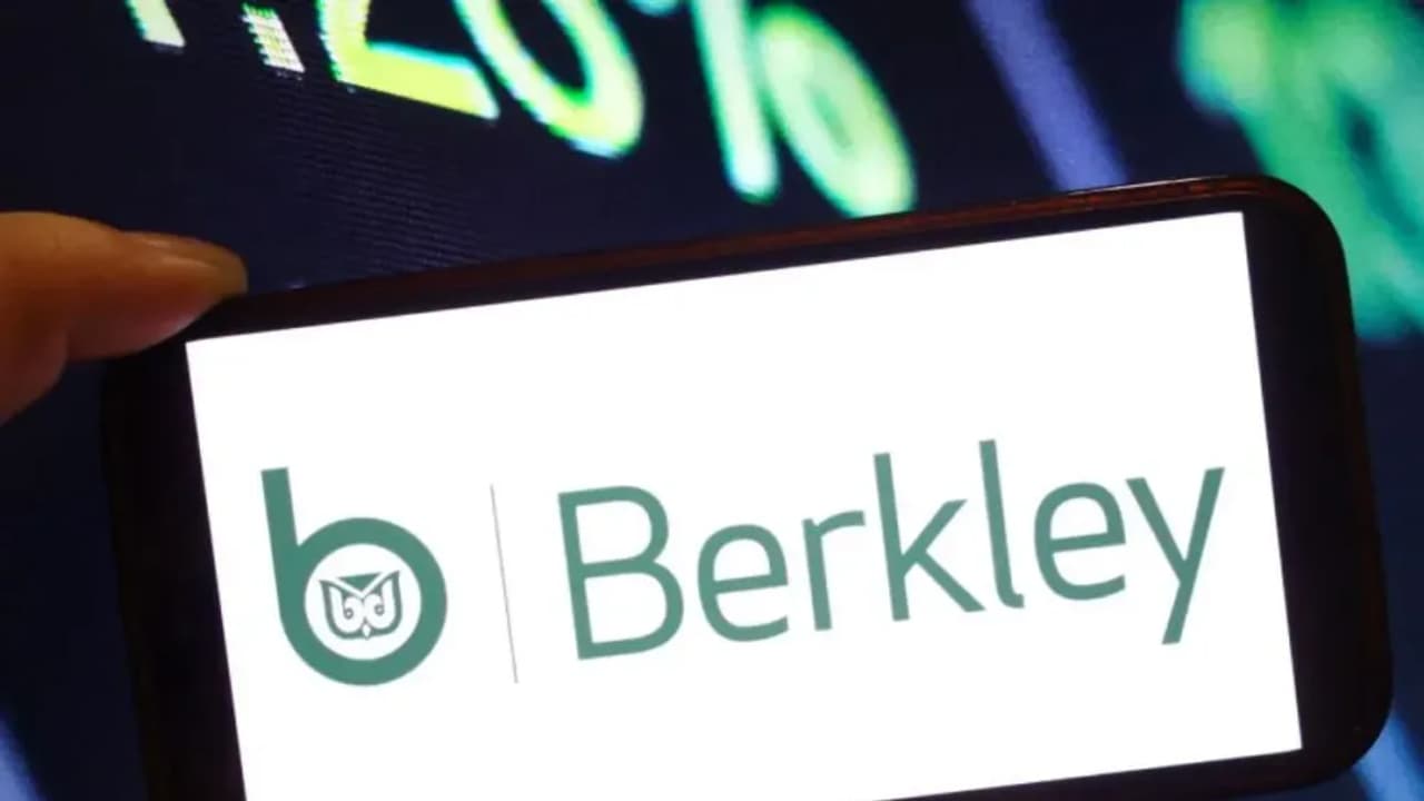 https://stocktwits.com/news articles/markets/equity/wr berkley in spotlight after rise in q1 net premiums retail mood brightens/chQSmCSRbXJ https://stocktwits.com/news articles/markets/equity/wr berkley in spotlight after rise in q1 net premiums retail mood brightens/chQSmCSRbXJ