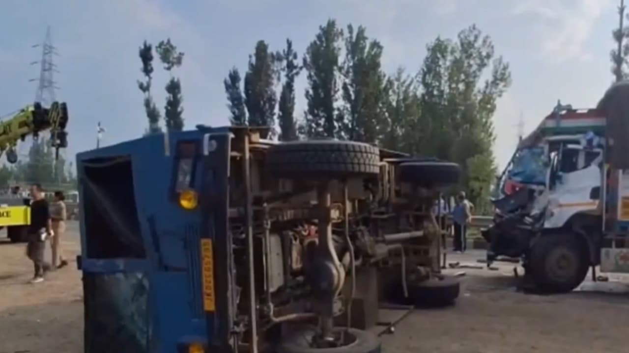 Visuals from the accident (Photo/CRPF) Visuals from the accident (Photo/CRPF)