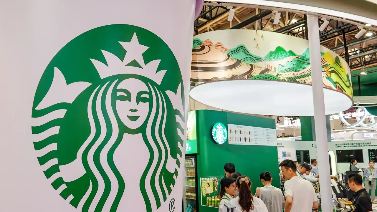 https://stocktwits.com/news articles/markets/equity/sbux stock jumps overnight as brian niccol s turnaround gains traction but retail debates if recovery is already priced in/cZNPMErRJc2 https://stocktwits.com/news articles/markets/equity/sbux stock jumps overnight as brian niccol s turnaround gains traction but retail debates if recovery is already priced in/cZNPMErRJc2