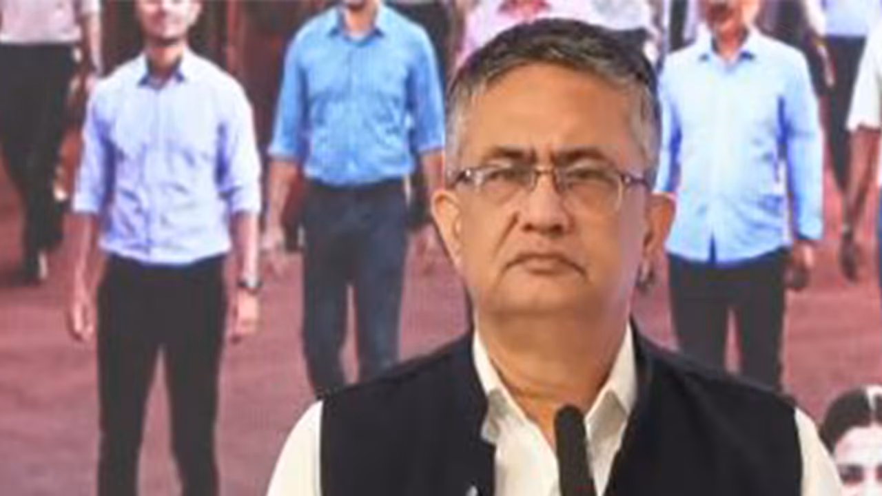National Stock Exchange of India (NSE) Managing Director and CEO Ashish Kumar Chauhan (Photo/ANI) National Stock Exchange of India (NSE) Managing Director and CEO Ashish Kumar Chauhan (Photo/ANI)