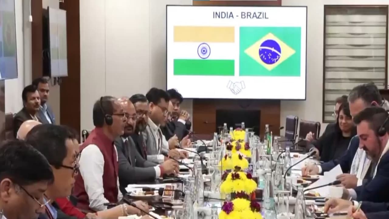 Union Agriculture Minister Shivraj Singh Chouhan holds a meeting with the Brazilian Minister (Photo/ANI) Union Agriculture Minister Shivraj Singh Chouhan holds a meeting with the Brazilian Minister (Photo/ANI)