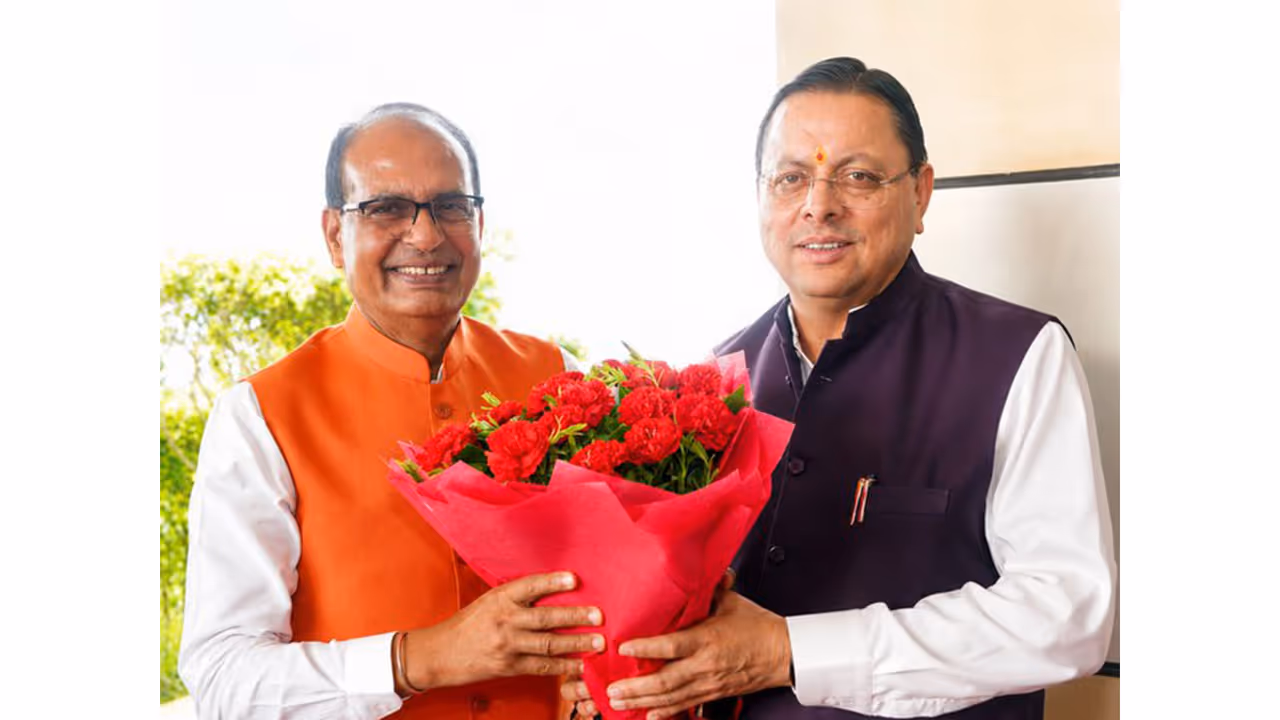 Uttarakhand Chief Minister Pushkar Singh Dhami with Union Minister Shivraj Singh Chouhan (Photo/ANI) Uttarakhand Chief Minister Pushkar Singh Dhami with Union Minister Shivraj Singh Chouhan (Photo/ANI)