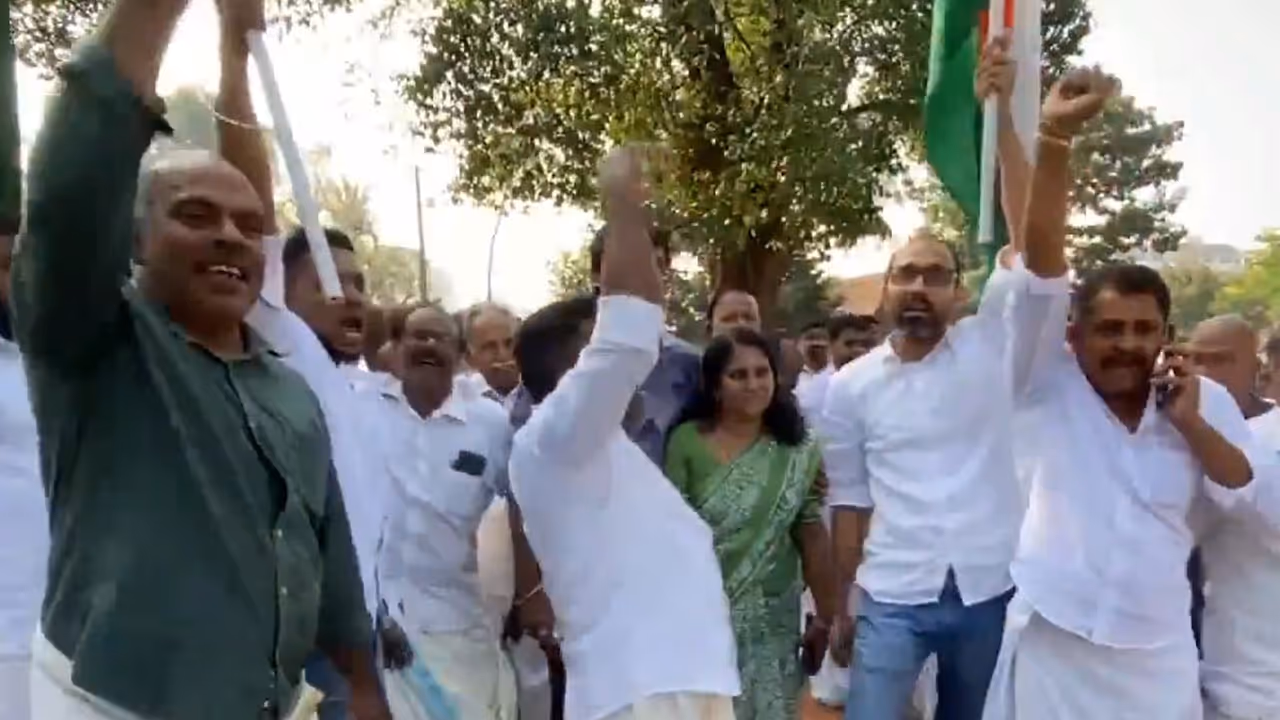 UDF party workers celebrate as Dhanya wins Kottayam ward (Photo/ ANI) UDF party workers celebrate as Dhanya wins Kottayam ward (Photo/ ANI)