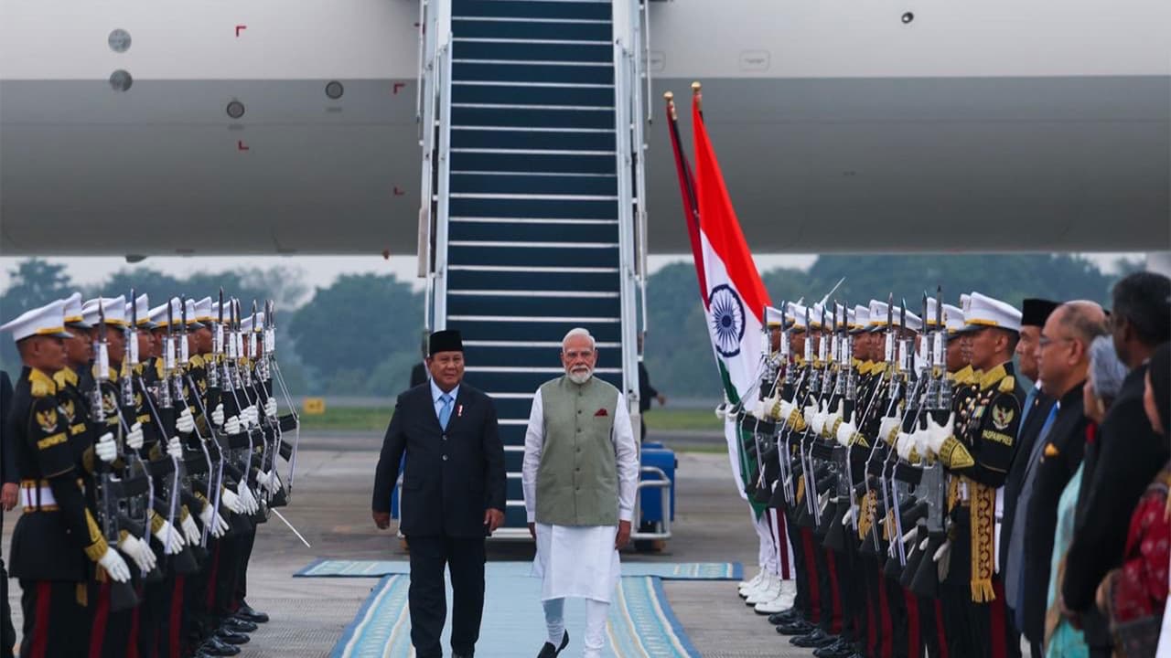 Prime Minister Narendra Modi arrives for three day visit to Indonesia (Photo/X@MEAIndia) Prime Minister Narendra Modi arrives for three day visit to Indonesia (Photo/X@MEAIndia)