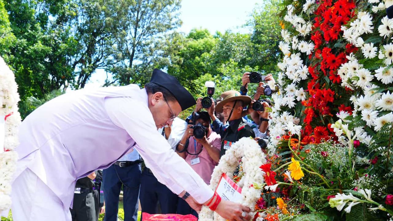 Uttarakhand Chief Minister Pushkar Singh Dhami on Sunday paid floral tributes to the brave soldiers who laid down their lives in the 1999 Kargil War (Photo/Uttarakhnad CMO) Uttarakhand Chief Minister Pushkar Singh Dhami on Sunday paid floral tributes to the brave soldiers who laid down their lives in the 1999 Kargil War (Photo/Uttarakhnad CMO)