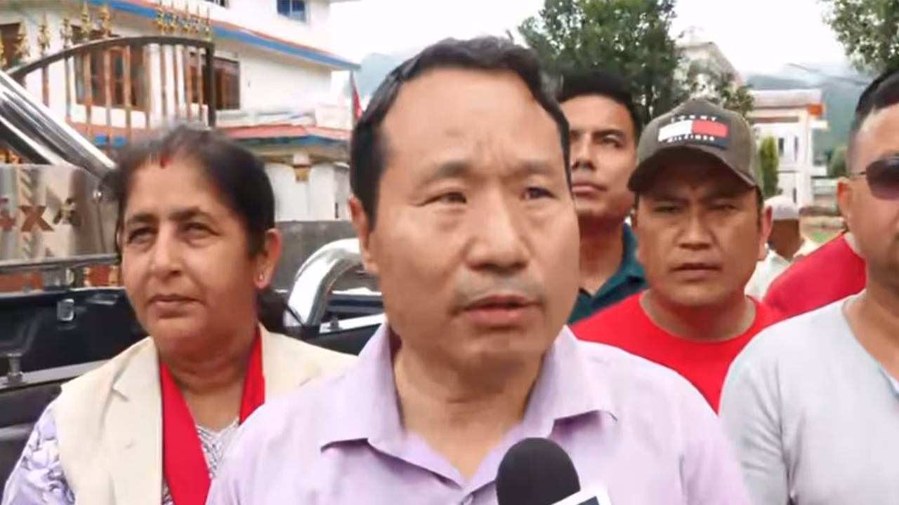 Prominent Nepali communist politician and former Minister of Finance and Energy Barshaman Pun (Photo/ANI) Prominent Nepali communist politician and former Minister of Finance and Energy Barshaman Pun (Photo/ANI)