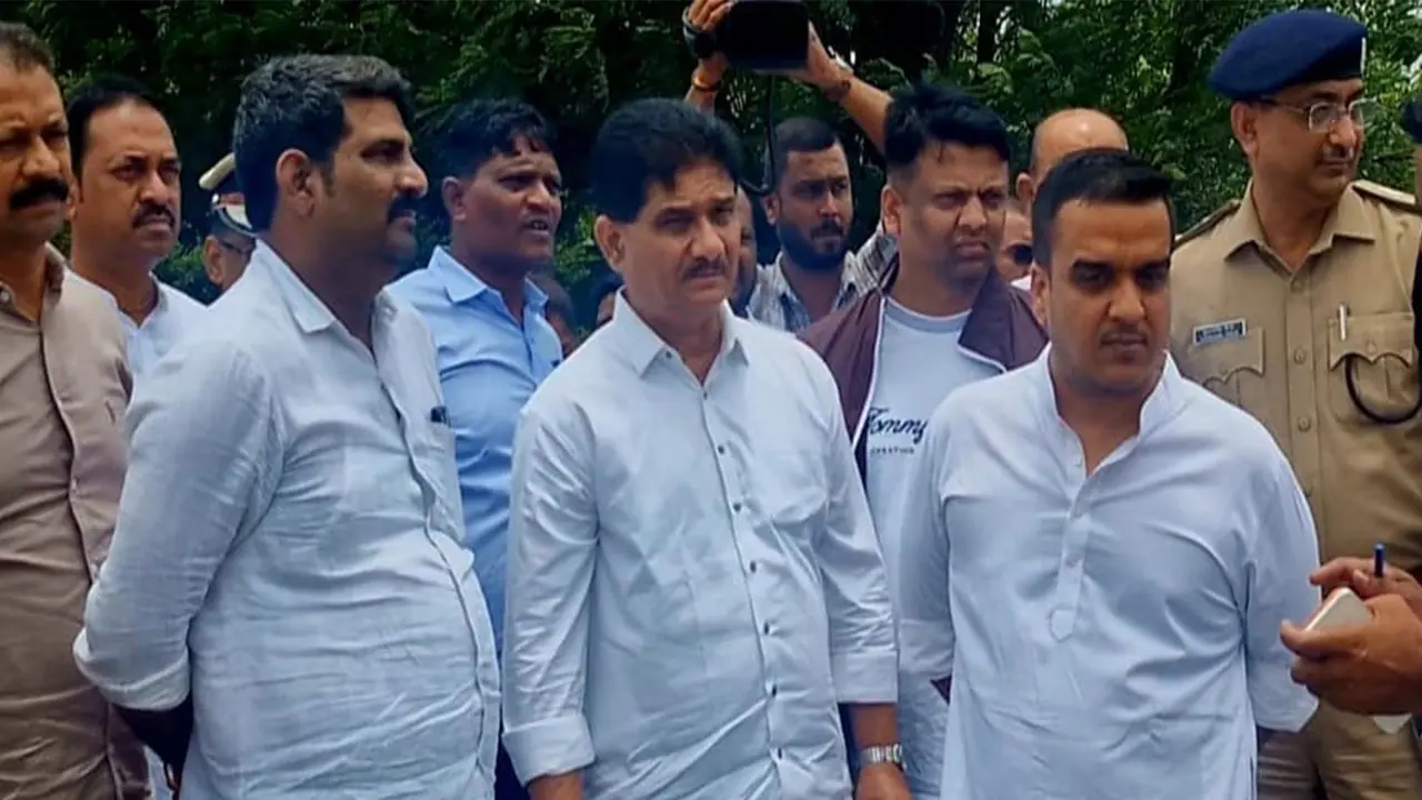 Gujarat Deputy CM Harsh Sanghavi visits flood affected areas in Umargam (Photo/GujaratCMO) Gujarat Deputy CM Harsh Sanghavi visits flood affected areas in Umargam (Photo/GujaratCMO)
