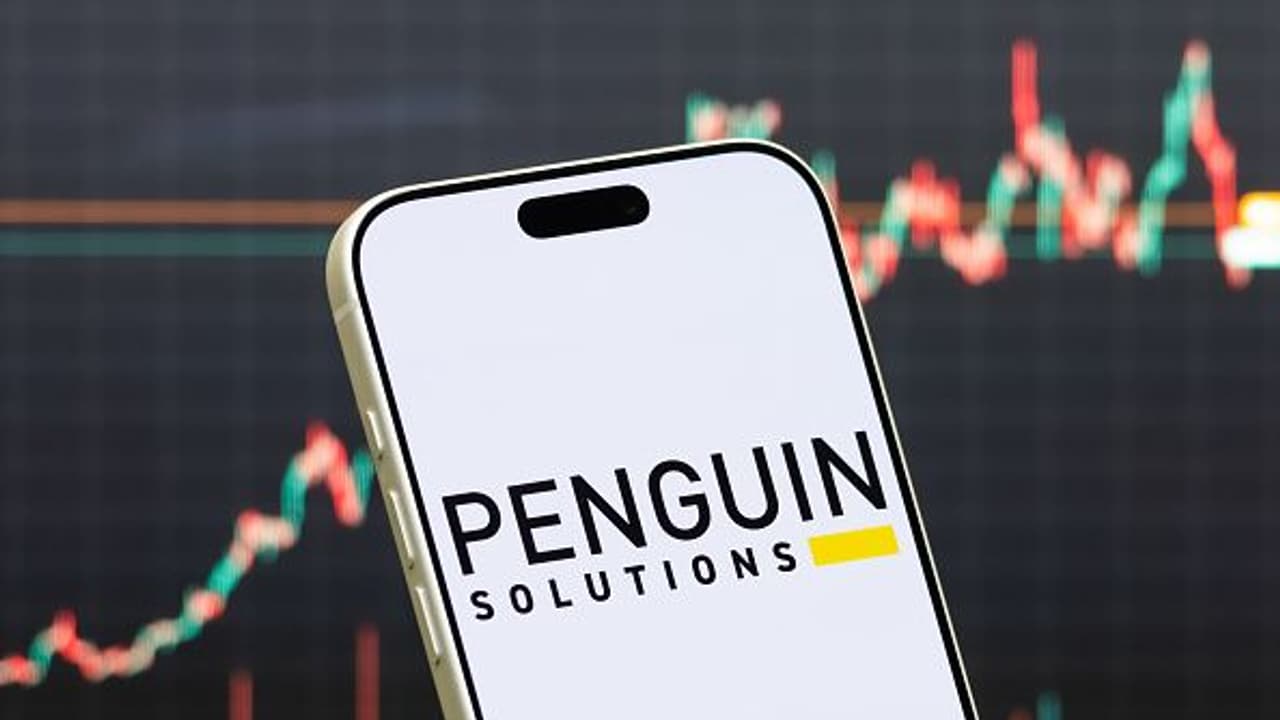 https://stocktwits.com/news articles/markets/equity/peng stock rallies to over 2 month high after wall street hikes price targets on q4 beat guidance raise/cZDvSWQRBZd https://stocktwits.com/news articles/markets/equity/peng stock rallies to over 2 month high after wall street hikes price targets on q4 beat guidance raise/cZDvSWQRBZd