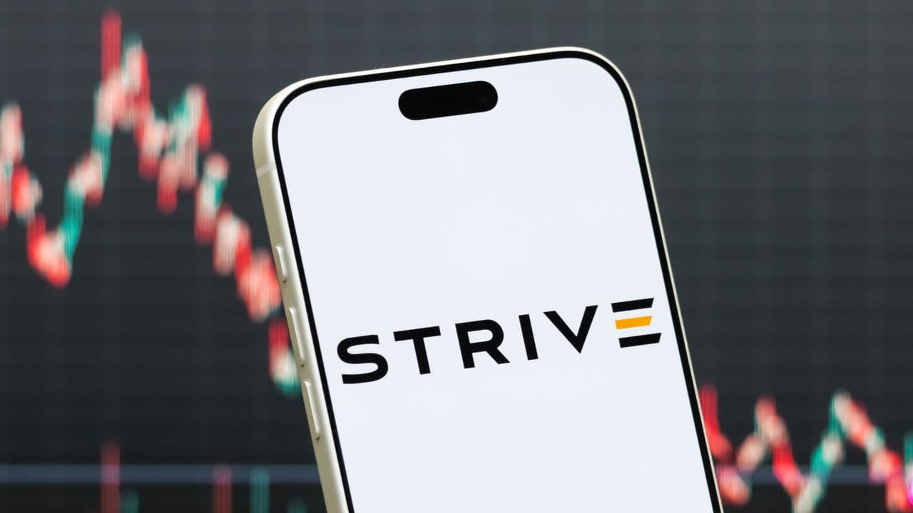https://stocktwits.com/news articles/markets/equity/asst stock strive upsizes sats preferred offering discount ceo 5 year meaningless/cZx0ricRBrx https://stocktwits.com/news articles/markets/equity/asst stock strive upsizes sats preferred offering discount ceo 5 year meaningless/cZx0ricRBrx