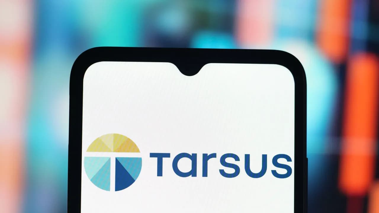 https://stocktwits.com/news articles/markets/equity/tars stpock drops after culper research accuses tarsus of illegal medicare copay scheme/cZm3nSfR71g https://stocktwits.com/news articles/markets/equity/tars stpock drops after culper research accuses tarsus of illegal medicare copay scheme/cZm3nSfR71g